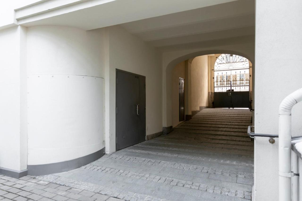 2Ndhomes Cozy 1Br Apartment With Balcony By The Central Station Helsinki Ngoại thất bức ảnh
