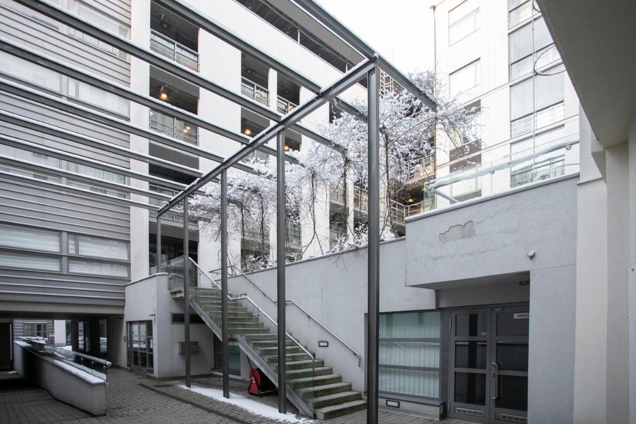 2Ndhomes Cozy 1Br Apartment With Balcony By The Central Station Helsinki Ngoại thất bức ảnh
